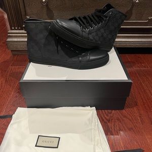 Men’s black GUCCI high top GG print sneakers